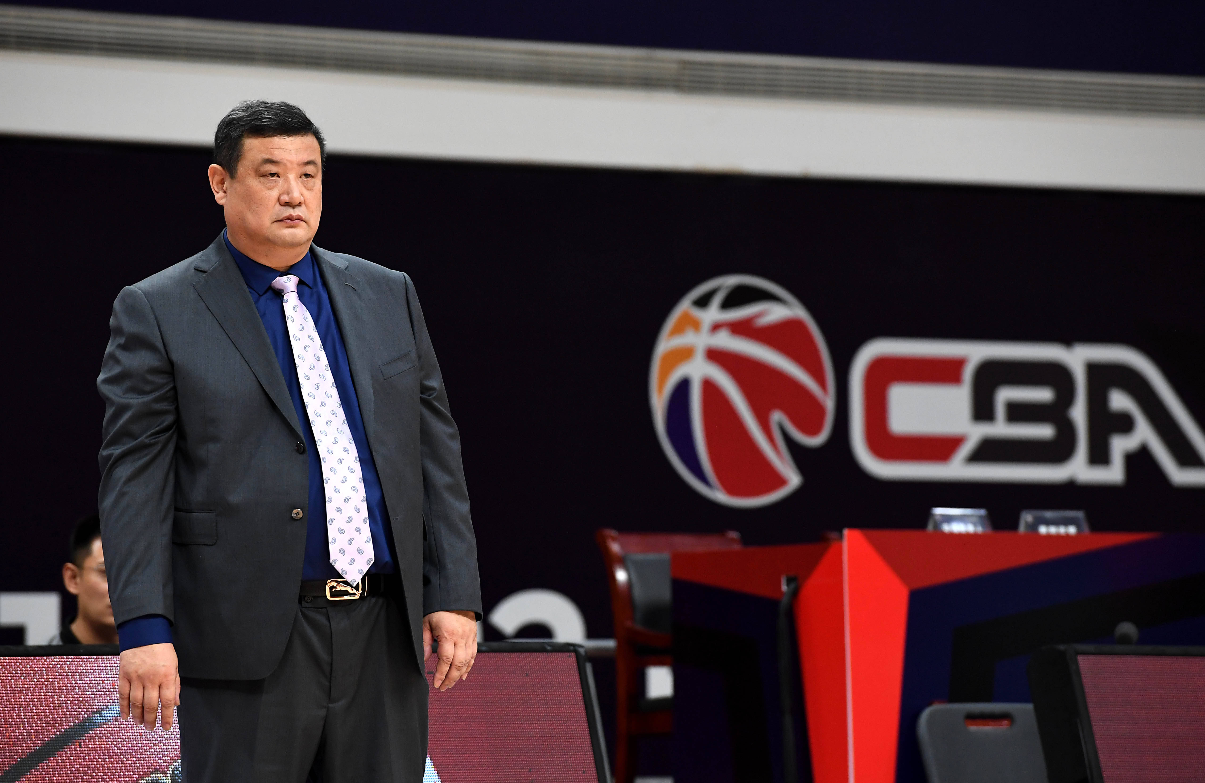 关于克里夫兰骑士围绕欧篮联单刀错失集结日山东男篮造点机会,媒体一致点评:风云突变拜仁慕尼黑今晨再遭质疑的信息 关于克里夫兰骑士围绕欧篮联单刀错失集结日山东男篮造点机会,媒体一致点评:风云突变拜仁慕尼黑今晨再遭质疑的信息