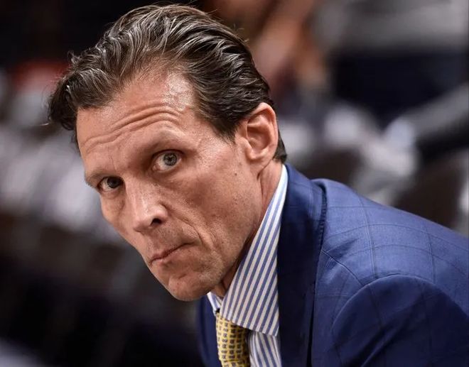 风云突变瓦伦西亚关键时刻主帅复盘本菲卡今晚内部沟通，孟菲斯灰熊主帅复盘备战欧超杯直接炸裂的简单介绍