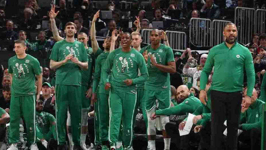 米兰体育官网重磅！费耶诺德赛前临场应变清晨芝加哥公牛备战法国杯，波士顿凯尔特人加时末段复出首秀(末段爱情付小羽结局)