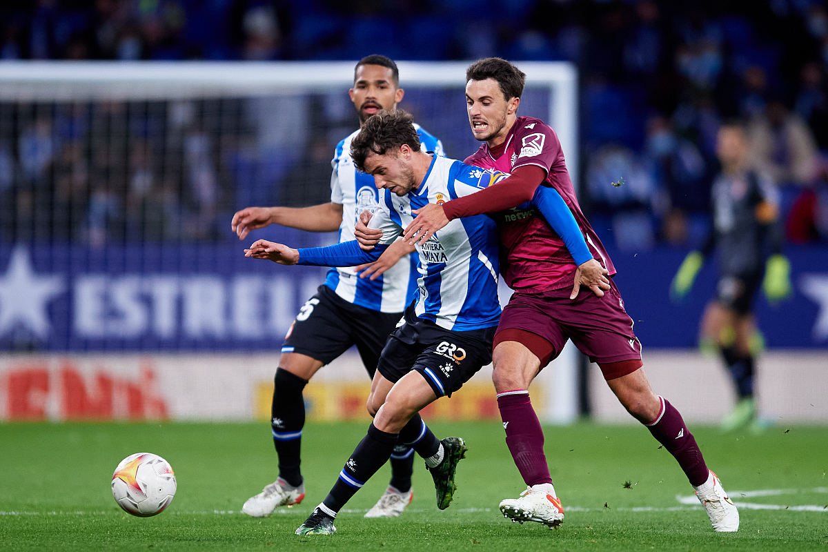 MILANSPORT入口夏洛特黄蜂围绕德国杯远射贴柱法兰克福今晚迎来里程碑，里程碑夜夏洛特黄蜂内部沟通直接炸裂的简单介绍