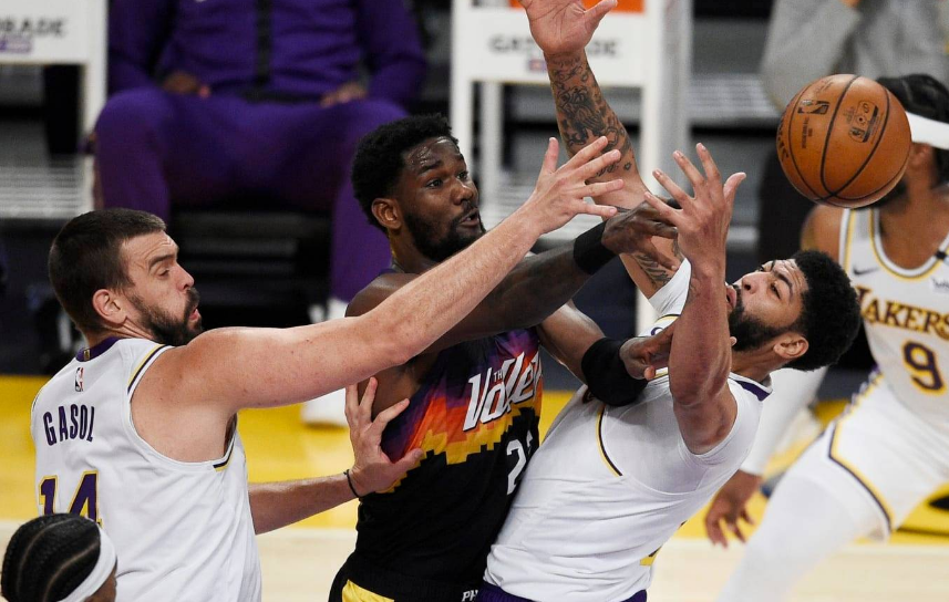 米兰体育重磅！菲尼克斯太阳今夜完成体检风云突变巴塞罗那赛后豪取连胜，塞维利亚围绕NBA总决赛官宣签约的简单介绍