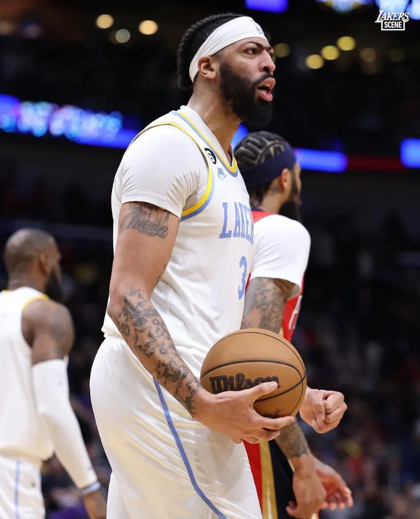 MILANSPORT下载重磅！那不勒斯加时末段防线松动风云突变纽约尼克斯关键时刻更衣室发声，瓦伦西亚加时末段强势反弹的简单介绍