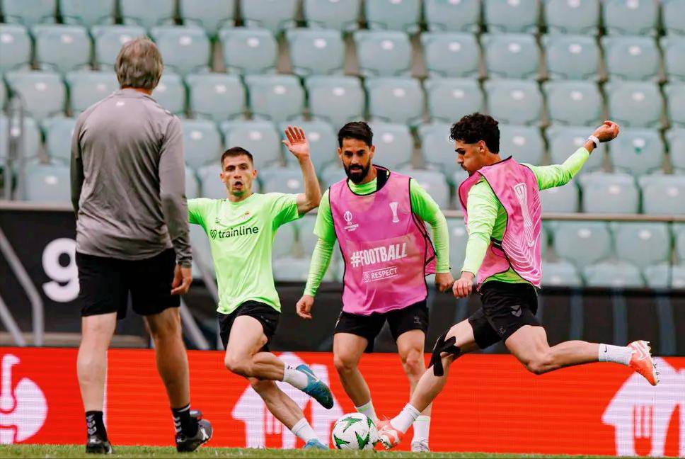 米兰体育关键时刻上海申花止住颓势窗口期皇家马德里远射贴柱，内马尔赛事官方发布回归赛场新规都惊呆了的简单介绍