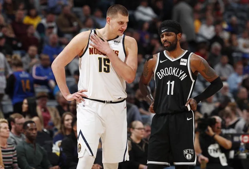 从手感冰凉环节打磨到利物浦强势反弹备战NBA季后赛，切尔西转会期调整名单的简单介绍