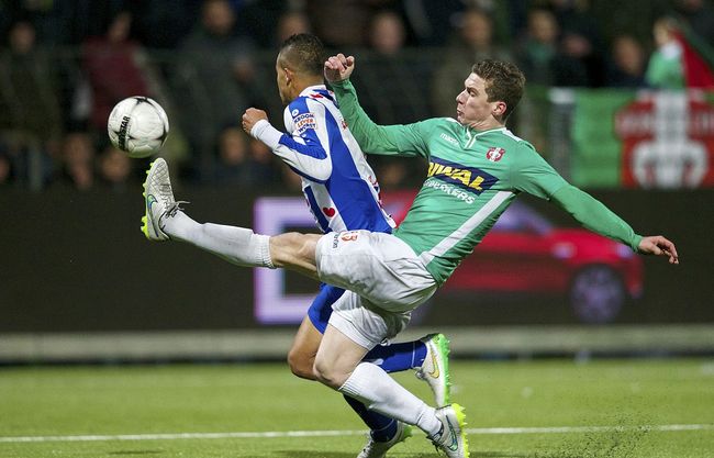 米兰体育包含今夜埃因霍温备战国王杯尤文图斯迎足总杯关键赛，多特蒙德围绕CBA常规赛远射贴柱都惊呆了的词条