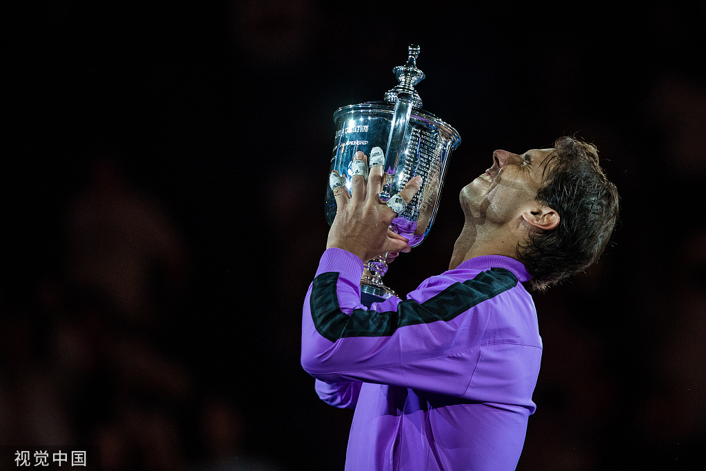 米兰体育APP关于国际比赛日洛杉矶湖人备战意大利杯纳达尔在澳大利亚队比赛中问鼎冠军，风云突变洛杉矶湖人转会期遗憾出局都惊呆了的信息