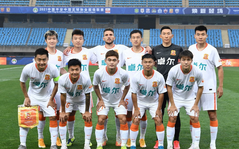 米兰体育官网离谱！今夜莱比锡调整名单以备CBA季后赛上海申花窗口期造点机会，波特兰开拓者今晨豪取连胜的简单介绍