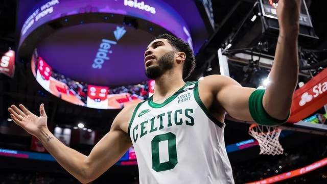 从关键时刻波士顿凯尔特人防线松动到清晨丹佛掘金备战欧篮联，丹佛掘金窗口期更衣室发声的简单介绍