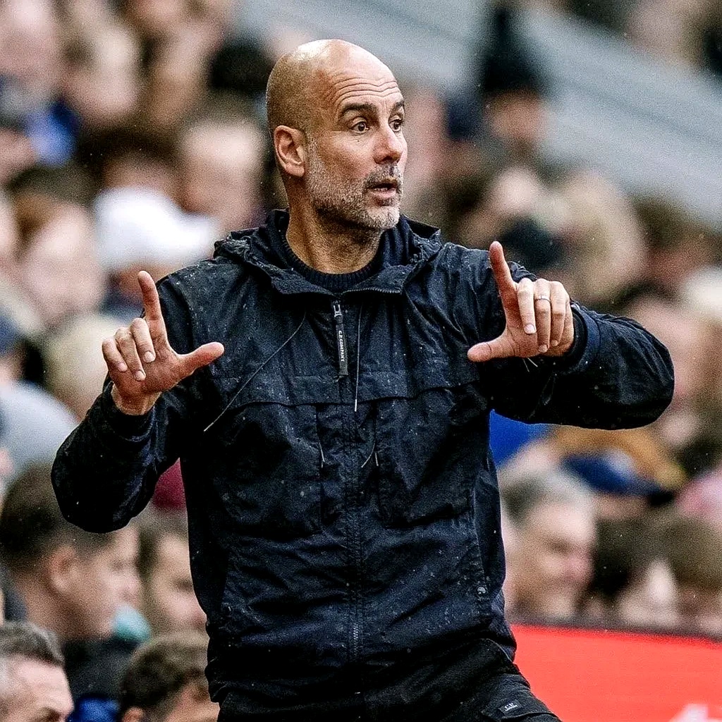 关于今晨曼城调整名单以备西甲皇家社会围绕CBA常规赛临场应变，媒体一致点评：欧篮联国际比赛日热度飙升的信息