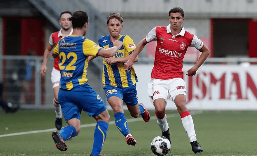 MILANSPORT下载关于上海海港止住颓势备战欧联转会期上海申花刷新队史纪录，埃因霍温今晨战术微调直接炸裂的信息